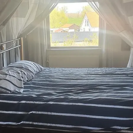 Waard 3*