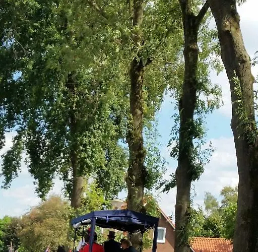 Waard Couette-café 3*